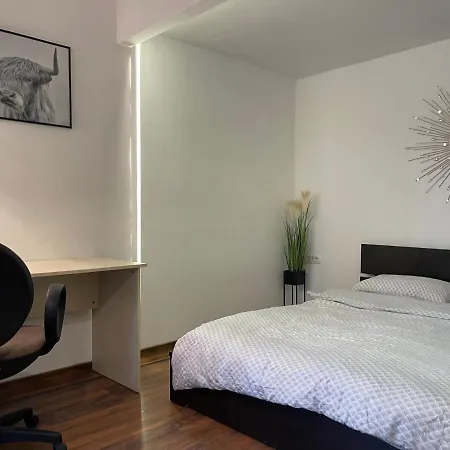 Savoya5 Old Citycenter Selfcheckin Workspacestudio *